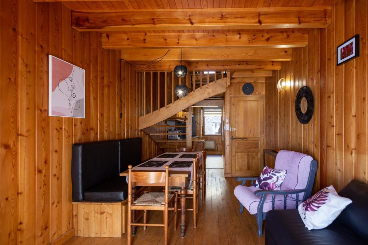 La Cabane Du Petit Tour Langogne Exteriör bild